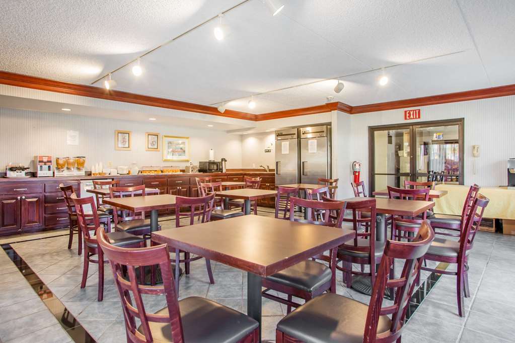 Hometowne Studios By Red Roof Egg Harbor-Atlantic City Airport Egg Harbor Township Restaurant photo